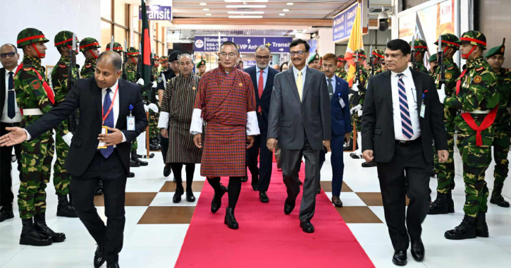 ঢাকা ছাড়লেন ভুটানের প্রধানমন্ত্রী শেরিং তোবগে