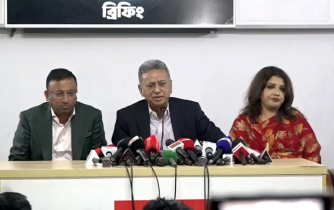 জাতীয় নির্বাচনের দিনই গণভোট হতে হবে : আমীর খসরু জাতীয় নির্বাচনের দিনই গণভোট হতে হবে : আমীর খসরু