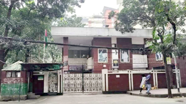 বিএনপি কার্যালয়ে সাংবাদিকদের ওপর হামলা, মোবাইল ভাঙচুর