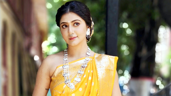 অভিনয় ছেড়ে এবার প্রযোজনায় স্বীকৃতি মজুমদার অভিনয় ছেড়ে এবার প্রযোজনায় স্বীকৃতি মজুমদার