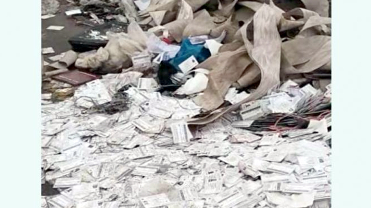 ময়লার ভাগাড় থেকে মিললো ৫ বস্তা এনআইডি কার্ড