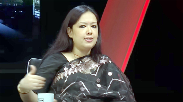 সরকার চায় মব থাকুক, এতে সরকারের লাভ : রুমিন ফারহানা