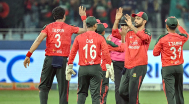 ভারতের বিপক্ষে ভেঙে পড়বে না বাংলাদেশ: রোহান গাভাস্কার