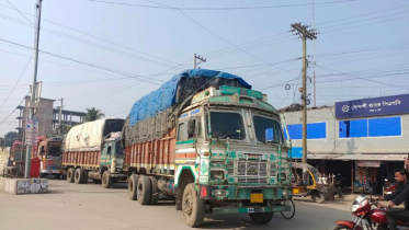 ভোমরা বন্দরে লক্ষ্যমাত্রা ছাড়িয়ে ৯৭৮ কোটি টাকার রাজস্ব আদায়