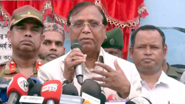সরকার ফুটপাতের ব্যবসায়ীদের লাইসেন্স দেবে: ডিএসসিসি প্রশাসক