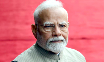ঝালমুড়ি খেলাম আমি, আর ঝাল লাগল তৃণমূলের : মোদি