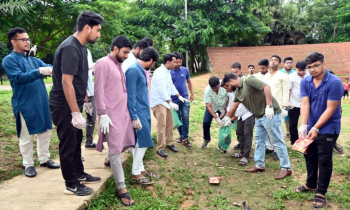 জুলাই গণঅভ্যুত্থান দিবসে কুবি ছাত্রদলের পরিচ্ছন্নতা ও বৃক্ষরোপণ কর্মসূচি