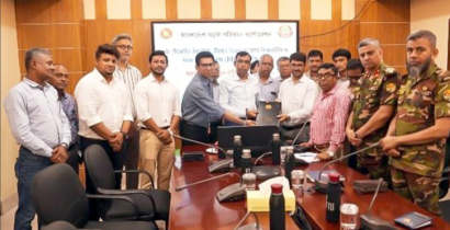 তিন শহরে নারীদের জন্য বাস সার্ভিসে ই-টিকিটিং সেবা দেবে সহজ তিন শহরে নারীদের জন্য বাস সার্ভিসে ই-টিকিটিং সেবা দেবে সহজ