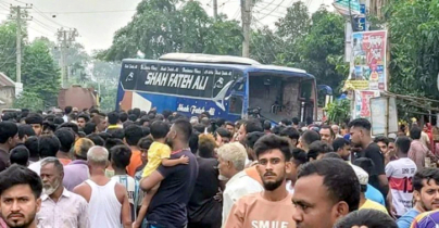 বগুড়ায় বাসচাপায় ৬ শ্রমিক নিহত, আহত ১৫