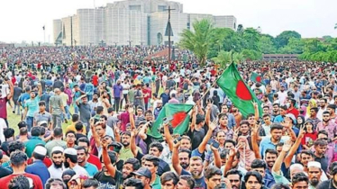 জুলাইয়ের বিপ্লব থেকে প্রশাসনিক সংস্কার: অপূর্ণ রয়ে গেল প্রত্যাশা