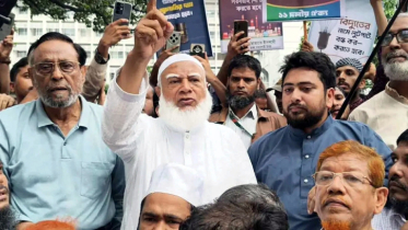 ঘেরাও করে সাক্ষাৎ মিলল না কারো, সচিবালয় ছাড়লেন ১১ দলের নেতারা ঘেরাও করে সাক্ষাৎ মিলল না কারো, সচিবালয় ছাড়লেন ১১ দলের নেতারা