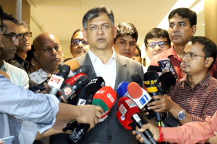 বিগত ১৮০ দিনে আইনশৃঙ্খলা পরিস্থিতির দৃশ্যমান উন্নতি হয়েছে: স্বরাষ্ট্রমন্ত্রী বিগত ১৮০ দিনে আইনশৃঙ্খলা পরিস্থিতির দৃশ্যমান উন্নতি হয়েছে: স্বরাষ্ট্রমন্ত্রী