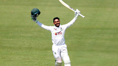 সেঞ্চুরিতে ইতিহাস গড়লেন তানজিদ তামিম