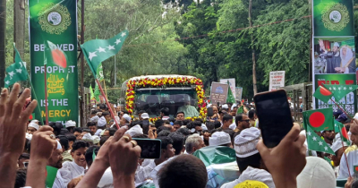 রাজধানীতে লাখো মানুষের অংশগ্রহণে বর্ণাঢ্য জশনে জুলুস