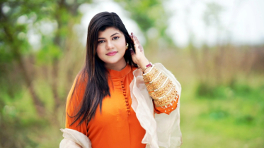 বিরহের সুরে সানজিদা রিমি, প্রকাশ পেল নতুন গান ‘ক্ষমা’