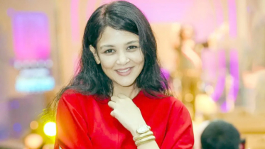 সাত বছর পর নাটকে ফিরলেন শার্লিন ফারজানা