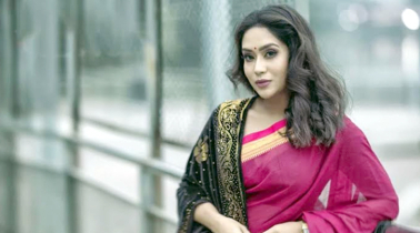 সোশ্যাল মিডিয়ার সহিংসতার খবরে যা বললেন জাকিয়া বারী মম
