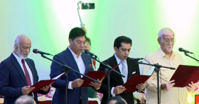 শপথ নিলেন ৪ মন্ত্রী ও ২ প্রতিমন্ত্রী