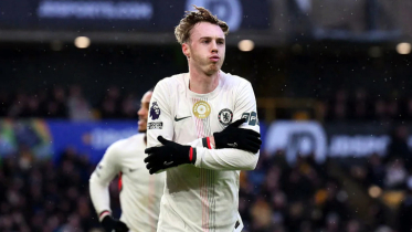 হ্যাটট্রিক করে ইতিহাসের পাতায় পালমার