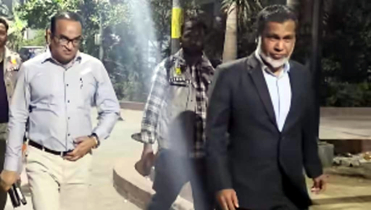 বঙ্গভবনের সহকারী প্রোগ্রামার গ্রেফতার, দ্বিধাবিভক্ত ডিবি!