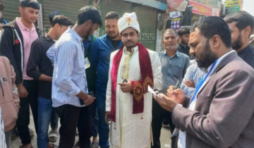 বিয়ের সাজে ভোটকেন্দ্রে বর বললেন, আগে ভোট পরে বিয়ে