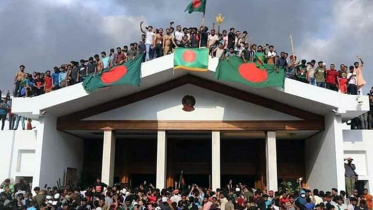 অন্তর্বর্তী সরকারের অর্জনের চেয়ে ব্যর্থতাই বেশি