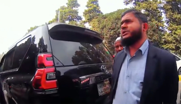 সেনাসদস্যদের সঙ্গে জামায়াত প্রার্থী খালিদের বাগবিতণ্ডার ভিডিও ভাইরাল সেনাসদস্যদের সঙ্গে জামায়াত প্রার্থী খালিদের বাগবিতণ্ডার ভিডিও ভাইরাল