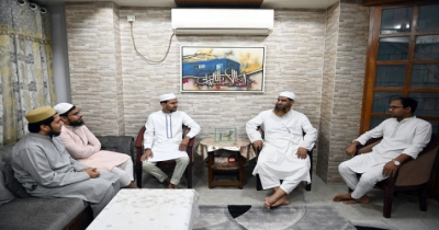 মামুনুল হকের সঙ্গে সাক্ষাৎ করেছেন আসিফ মাহমুদ