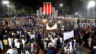 ভাষাশহীদদের প্রতি সর্বস্তরের মানুষের শ্রদ্ধা ভাষাশহীদদের প্রতি সর্বস্তরের মানুষের শ্রদ্ধা