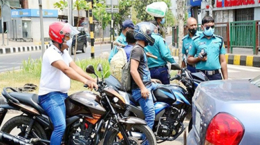 আজও মোটরসাইকেল চলাচলে নিষেধাজ্ঞা, চলবে যেসব যানবাহন আজও মোটরসাইকেল চলাচলে নিষেধাজ্ঞা, চলবে যেসব যানবাহন
