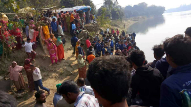 চিরিরবন্দরে নদীতে ভেসে উঠল ২ যুবকের লাশ