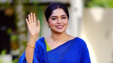 কোনোভাবেই সবাইকে খুশি করা যাবে না : হিমি