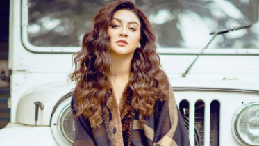 চারিদিকে ঠান্ডা কোথাও বসতে পারছি না : জয়া আহসান