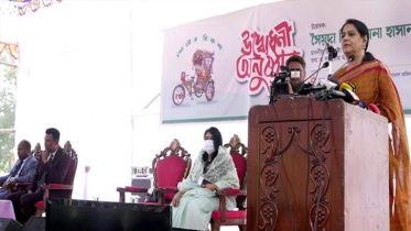 জাতীয় স্বার্থে গণভোটে ‘হ্যাঁ’তে রায় দিতে হবে : রিজওয়ানা হাসান