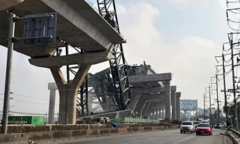 ব্যাংককের উপকণ্ঠে ক্রেন দুর্ঘটনায় ২ শ্রমিকের মৃত্যু