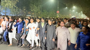 শেরপুরে জামায়াত নেতা হত্যার প্রতিবাদে ঢাবিতে ডাকসুর বিক্ষোভ