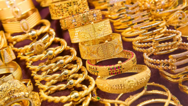 স্বর্ণের দামে বড় পতন, দুদিনে ভরিতে কমল ৩০ হাজার