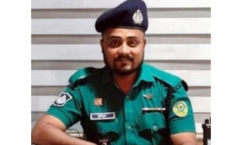 চসিকের ডাম্প ট্রাকের ধাক্কায় কনস্টেবল নিহত চসিকের ডাম্প ট্রাকের ধাক্কায় কনস্টেবল নিহত