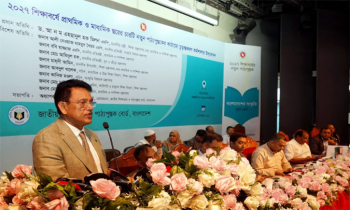 “২০২৭ শিক্ষাবর্ষে শিক্ষার্থীদের ‘আকর্ষণীয়’ পাঠ্যবই দিবে সরকার”