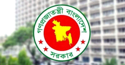বাধ্যতামূলক অবসরে ‘রাতের ভোটের’ ৩২ ডিসি