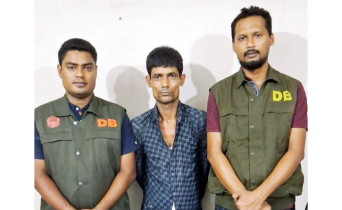 ঠাকুরগাঁওয়ে মাদক ব্যবসায়ী মোজাম্মেল গ্রেপ্তার