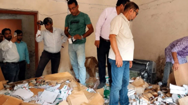 “মানুষের দোরগোড়ায় স্বাস্থ্যসেবা পৌঁছে দিতে নানা পরিকল্পনা বাস্তবায়ন করছে সরকার” “মানুষের দোরগোড়ায় স্বাস্থ্যসেবা পৌঁছে দিতে নানা পরিকল্পনা বাস্তবায়ন করছে সরকার”