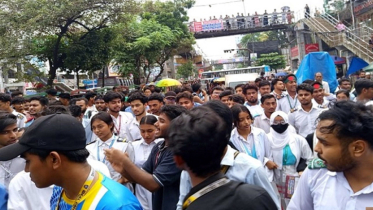 মন্ত্রীর পদত্যাগের দাবি বাদ, নতুন ৬ দফা দিল শিক্ষার্থীরা