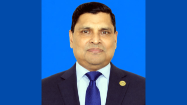 নৌবাহিনী প্রধান হলেন খোন্দকার মিসবাহ উল আজীম