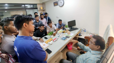 সেমিস্টার ফাইনাল মিস, ডিআইইউতে প্রক্টর অফিসে শিক্ষার্থীদের তীব্র প্রতিবাদ