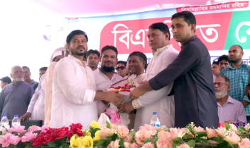 গোপালগঞ্জে আওয়ামী লীগের ১২০০ নেতাকর্মীর বিএনপিতে যোগদান