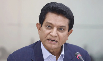 এআই প্রযুক্তির চাপ ও ১০ হাজার কর্মী ছাঁটাইয়ের আভাস এ কে আজাদের