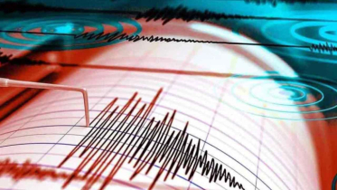 শক্তিশালী ভূমিকম্পে কাঁপল চীন