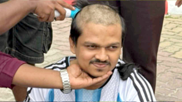ব্রাজিলের জয়ে মাথা ন্যাড়া করলেন আর্জেন্টিনা সমর্থক