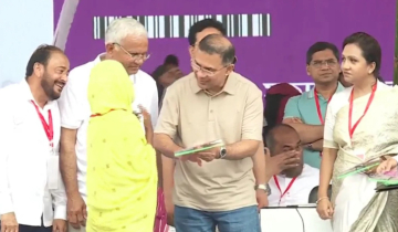শ্রীমঙ্গলের অনুষ্ঠানে যোগ দিলেন প্রধানমন্ত্রী